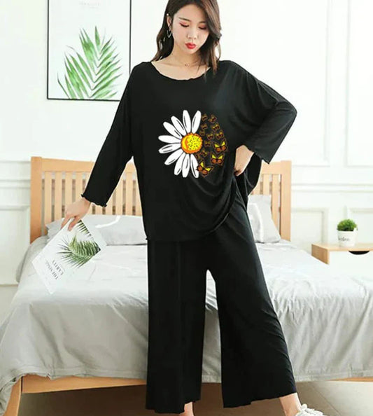 Black Daisy Loose Style loungewear