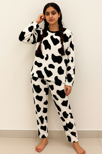 Adorable Cow Flannel Pajama Set