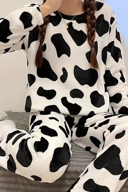 Adorable Cow Flannel Pajama Set